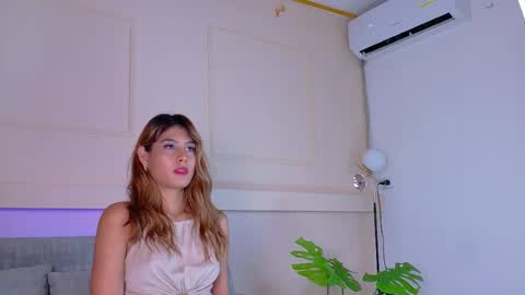 Zoe online show from 01/12/26, 03:17