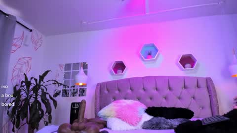 Zoe online show from 01/07/25, 05:20