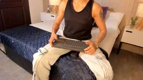 Zoe Krug online show from 02/12/26, 01:06