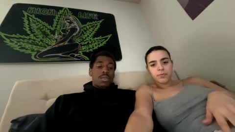 Snapshot of zoel87 chatting on 01/14/25, 06:28 LovelyLatin25 online show from 01/14/25, 06:28