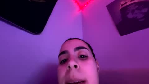 Snapshot of zoel87 chatting on 01/27/25, 07:13 LovelyLatin25 online show from 01/27/25, 07:13