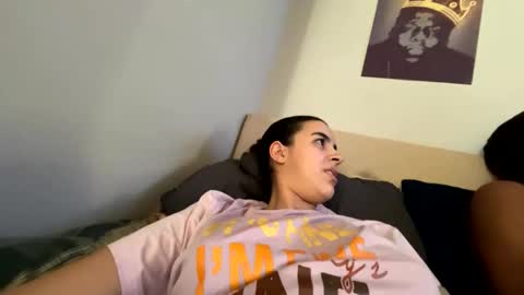 Snapshot of zoel87 chatting on 02/04/25, 09:41 LovelyLatin25 online show from 02/04/25, 09:41