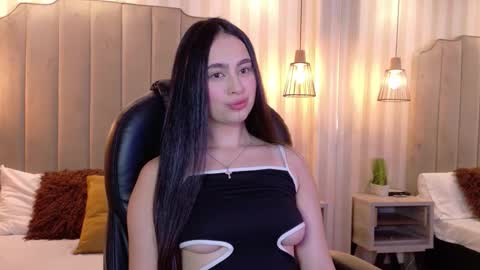 Snapshot of zoelexy chatting on 02/22/26, 04:13 Zoe online show from 02/22/26, 04:13