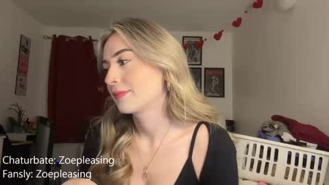 zoepleasing online show from 02/18/26, 01:45