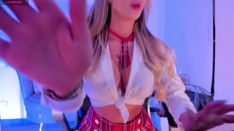 Snapshot of zoepresley chatting on 09/22/25, 02:24 Zoe Presley online show from 09/22/25, 02:24