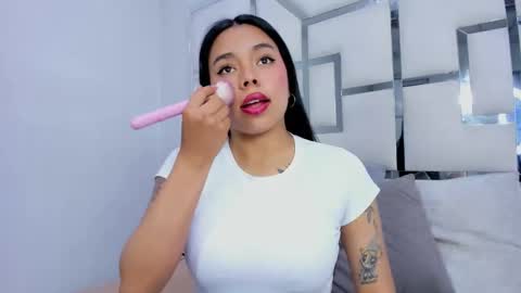 ZoeSwam online show from 10/08/25, 01:31