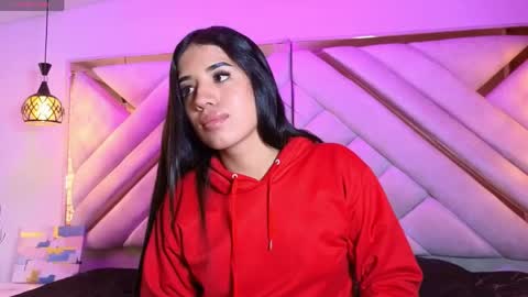 Zoe online show from 04/16/26, 12:39