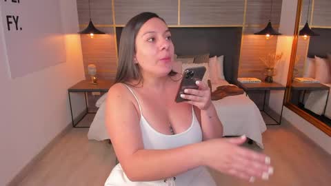 ZOE online show from 03/31/26, 03:23