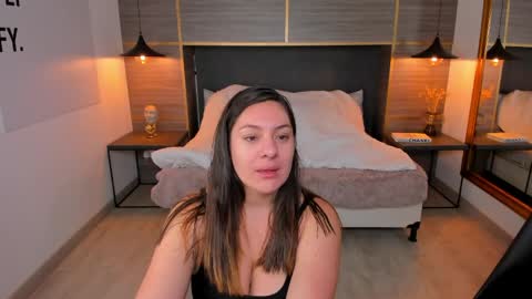 ZOE online show from 04/08/26, 11:32