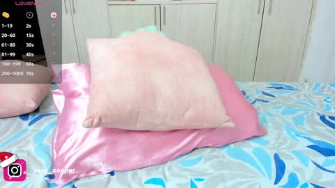 zoey  Independent model online show from 12/15/24, 02:16