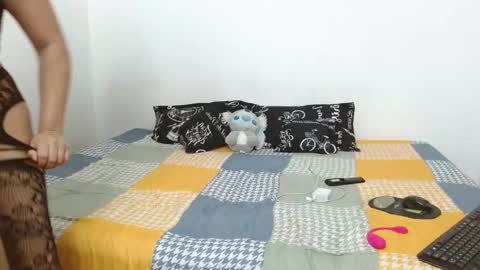 Snapshot of zoey_jayden chatting on 02/01/26, 11:09 Zoey Jayden online show from 02/01/26, 11:09