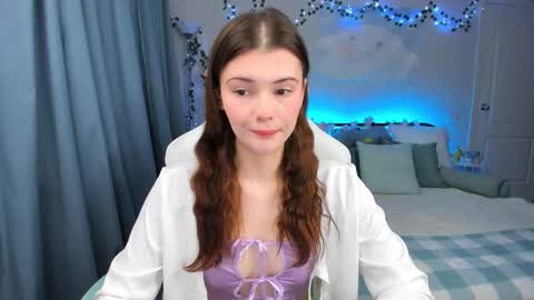 Zoey Lane online show from 11/06/25, 03:07
