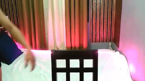 Snapshot of zoey_pleasure chatting on 11/16/25, 11:49 zoey online show from 11/16/25, 11:49