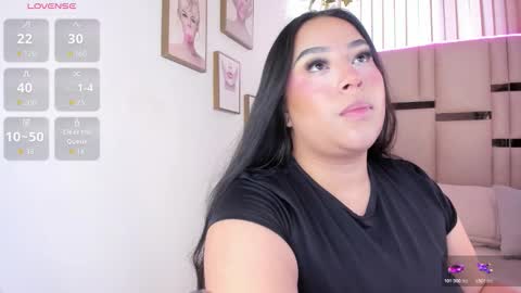 Snapshot of zoey_thommpson chatting on 11/24/25, 09:47 zoey thommpson online show from 11/24/25, 09:47