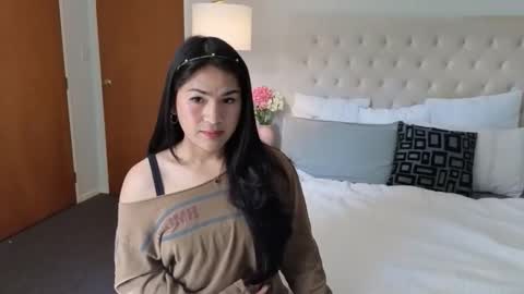 zoeyjohnson24 online show from 04/09/26, 11:21