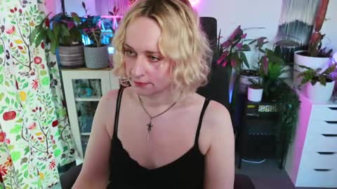 Zoey Ryan online show from 03/27/26, 05:56