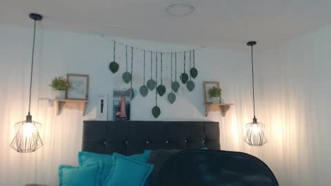 CALL ME    Z O H E T  online show from 12/21/25, 10:33