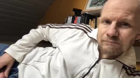 zolexthomas online show from 04/06/26, 12:39