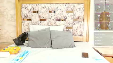 zoley  online show from 11/09/25, 03:05