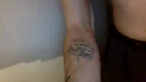 Snapshot of zombiekillerpez chatting on 07/19/26, 02:04 zombiekillerpez online show from 07/19/26, 02:04