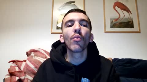 zom online show from 11/21/25, 08:29