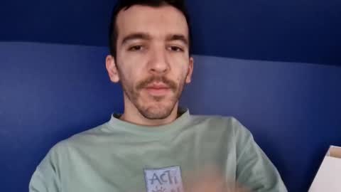 zom online show from 01/12/26, 10:42