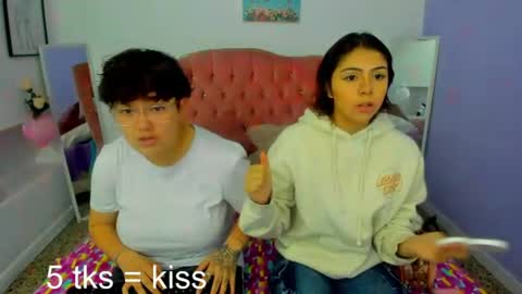 Nick And Mia online show from 06/09/26, 12:39