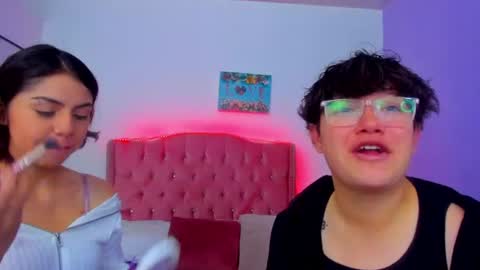 Nick And Mia online show from 06/10/26, 01:10