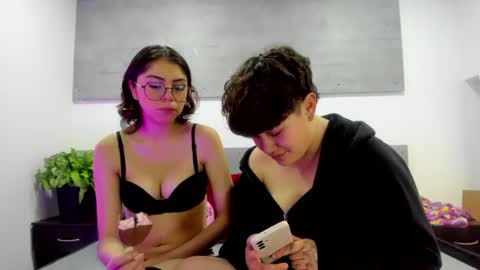 Nick And Mia online show from 07/11/26, 02:20