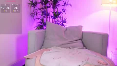 Zoe online show from 03/28/26, 01:11