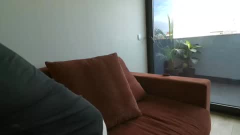 Snapshot of zoomdue chatting on 11/01/25, 10:28 Velesk online show from 11/01/25, 10:28