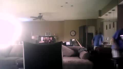 zooroxxx101 online show from 02/05/26, 07:18