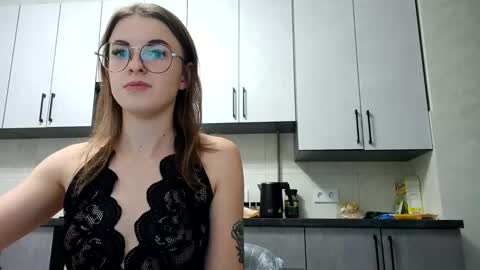 zoriana20 online show from 10/07/25, 06:27