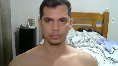 Snapshot of zoro_00 chatting on 06/13/26, 02:48 zoro_00 online show from 06/13/26, 02:48