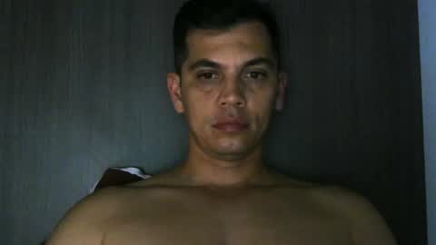 Snapshot of zoro_00 chatting on 07/23/26, 01:58 zoro_00 online show from 07/23/26, 01:58