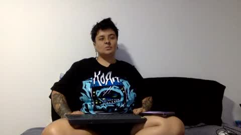 Snapshot of zoronami69 chatting on 08/04/26, 12:25 Daka Ale online show from 08/04/26, 12:25