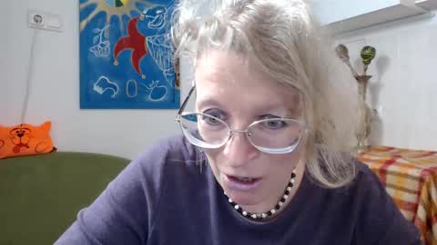 Snapshot of zosya1111 chatting on 01/31/25, 03:44 Zosya1111 online show from 01/31/25, 03:44