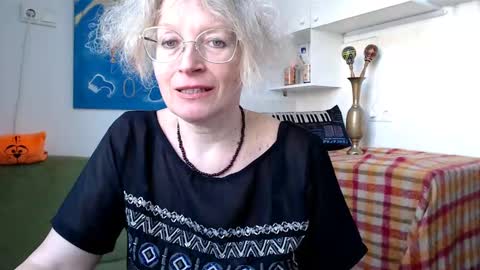 Snapshot of zosya1111 chatting on 02/21/25, 11:22 Zosya1111 online show from 02/21/25, 11:22