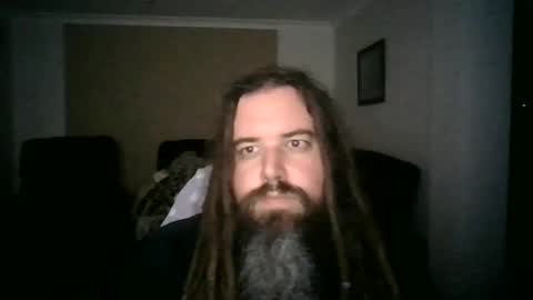 Snapshot of zozzzie chatting on 12/31/24, 04:25 zozzzie online show from 12/31/24, 04:25