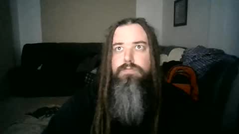 Snapshot of zozzzie chatting on 10/14/25, 12:28 zozzzie online show from 10/14/25, 12:28