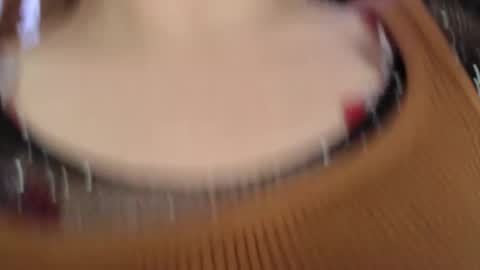 Snapshot of zpzphot chatting on 10/12/25, 05:06 zpzphot online show from 10/12/25, 05:06