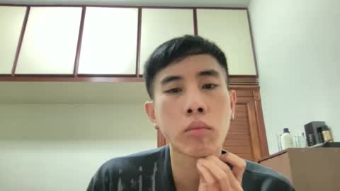 Snapshot of zseszsesz chatting on 01/30/25, 03:40 Z online show from 01/30/25, 03:40