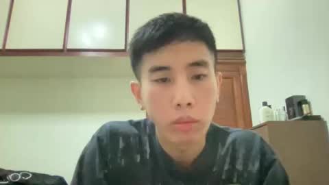 Snapshot of zseszsesz chatting on 01/31/25, 11:35 Z online show from 01/31/25, 11:35