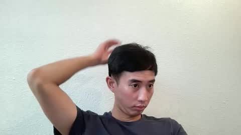 Snapshot of zseszsesz chatting on 10/15/25, 06:13 Z online show from 10/15/25, 06:13