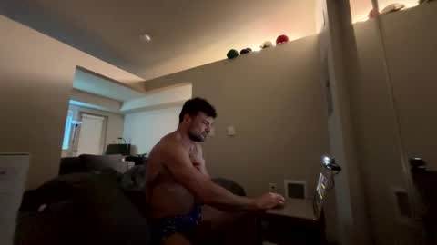 Zuko online show from 02/05/25, 02:05