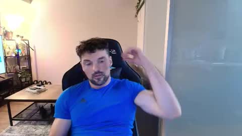 Zuko online show from 10/26/25, 05:02