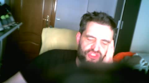 Snapshot of zurdineno chatting on 07/03/26, 10:21 zurdineno online show from 07/03/26, 10:21