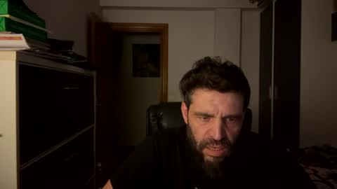 Snapshot of zurdineno chatting on 07/12/26, 10:56 zurdineno online show from 07/12/26, 10:56