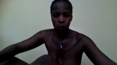 zurivelvetstudio online show from 04/09/26, 10:53