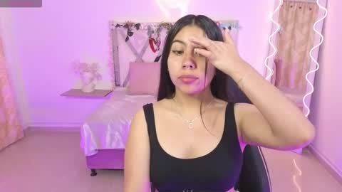 Snapshot of zury_tay chatting on 09/14/25, 11:31 ZURY online show from 09/14/25, 11:31